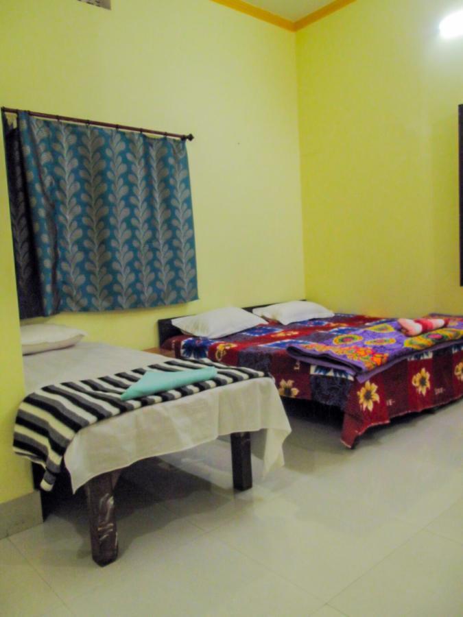 Gangotri Paying Guest House Varanasi Exterior photo