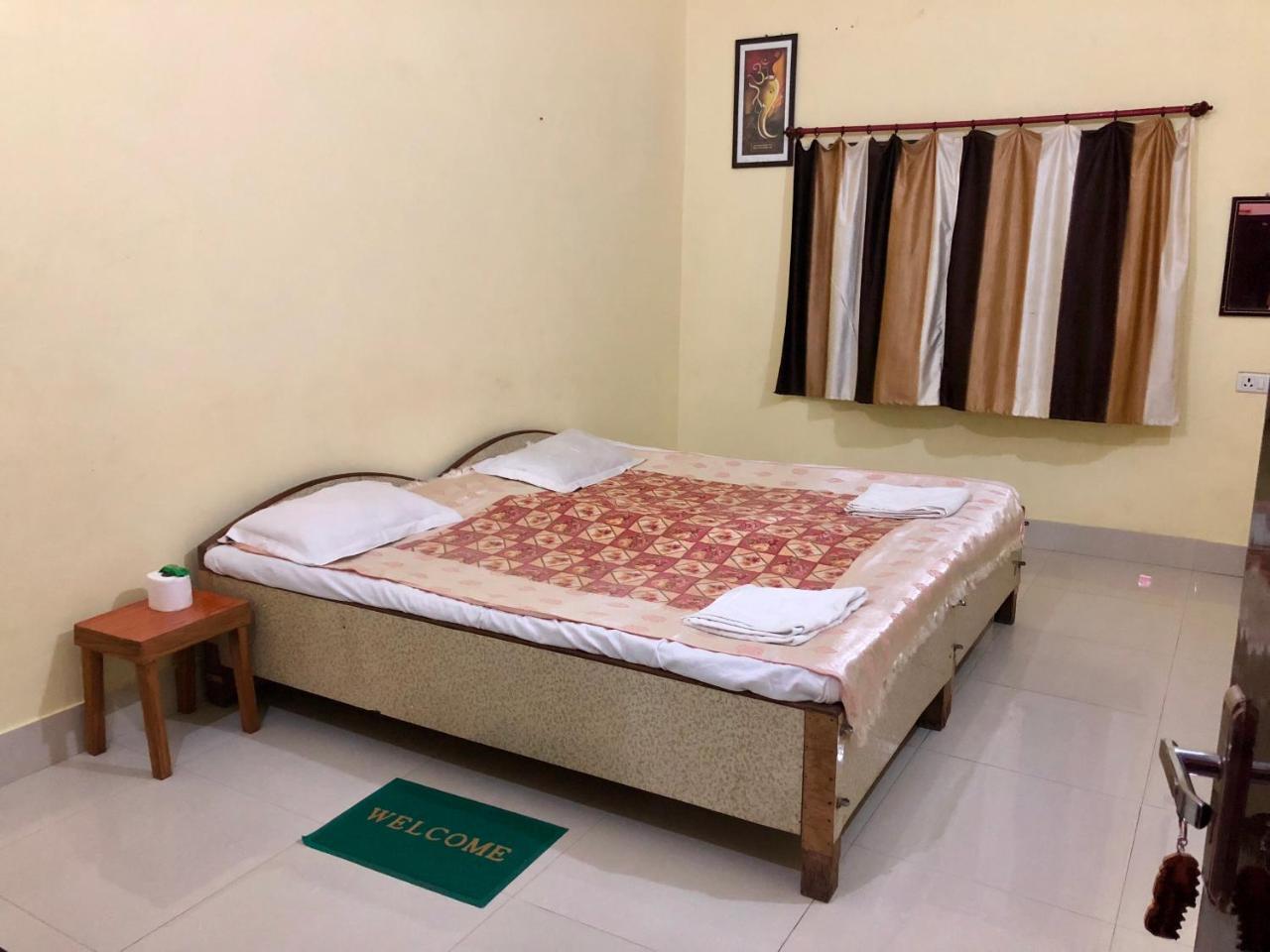 Gangotri Paying Guest House Varanasi Exterior photo